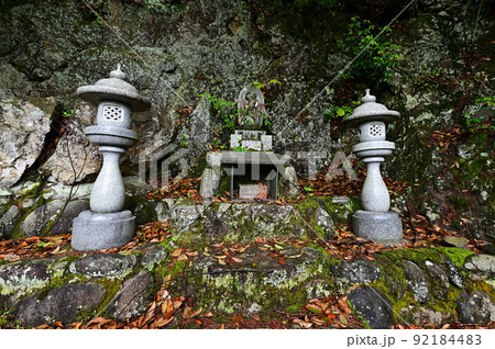 石龕寺より 92184483