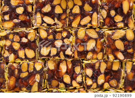 Slice of oriental marmalade turkish sweets close up 92190899