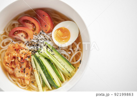 夏はさっぱり盛岡冷麺 92199863