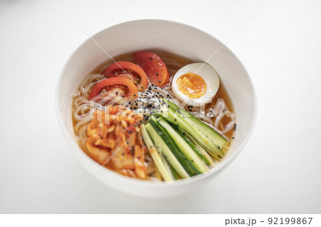 夏はさっぱり盛岡冷麺 92199867