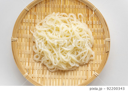 冷麺の麺 92200343