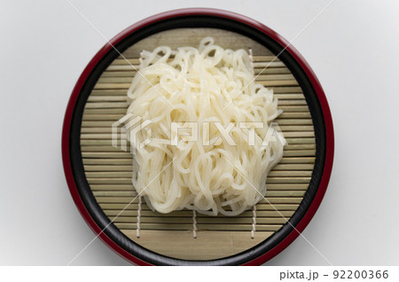 冷麺の麺 92200366