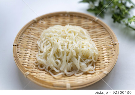 冷麺の麺 冷麺の麺 92200430