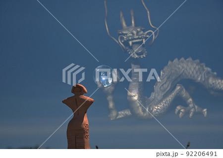 縄文の女神と龍 縄文の女神と龍 92206491