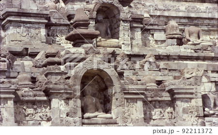 Borobudur Temple Compounds / ボロブドゥール寺院遺跡群(内観) Borobudur Temple Compounds / ボロブドゥール寺院遺跡群(内観) 92211372