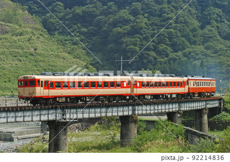 大糸線　小滝ー根知　JR西日本　キハ28-2119+キハ58-596+キハ52-115 92214836