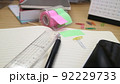 ノートとペン 92229733