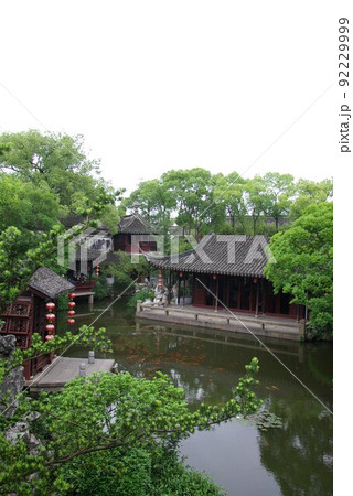 中国 蘇州の古典庭園 同里地区 退思園の光景 蘇州古典園林 世界遺産の中国式庭園 中国 蘇州の古典庭園 同里地区 退思園の光景 蘇州古典園林 世界遺産の中国式庭園 92229999