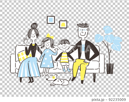ソファでくつろぐ家族　4人ファミリー 92235009