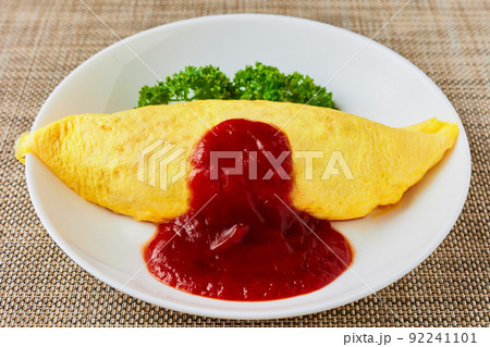 オムライス 92241101