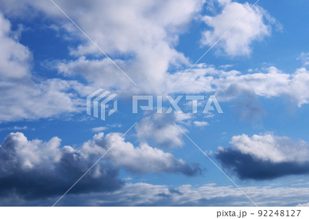 Beautiful storm clouds on the blue sky. An approaching storm.. 92248127