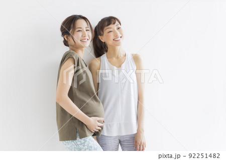 マタニティヨガ 92251482