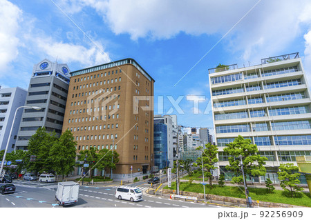 大手前交差点周辺　歩道橋からの視点 92256909