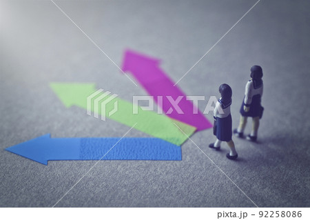 進路と女子学生 進路と女子学生 92258086
