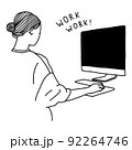 パソコンをしている女性 92264746