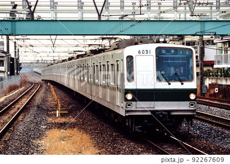 2004年　常磐緩行線を走る営団6000系電車10両 92267609