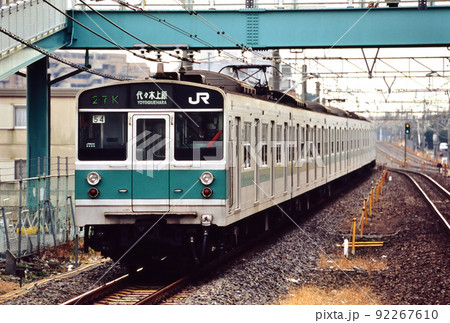 2004年　常磐緩行線を走る203系普通電車10両 92267610