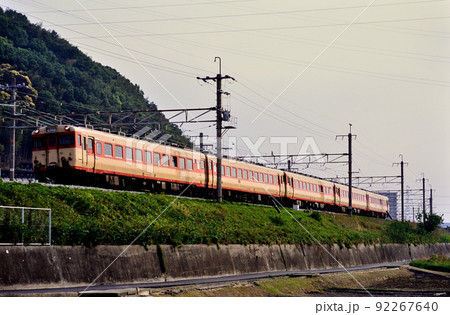 2004年　東海道線を走るキハ58系リバイバル急行但馬 92267640