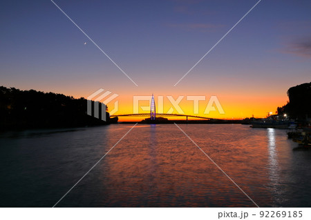 済州島 新しい燕郊 夜景 92269185