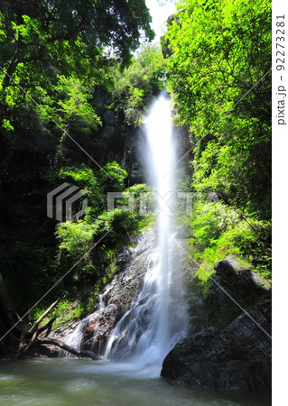 次の滝 92273281