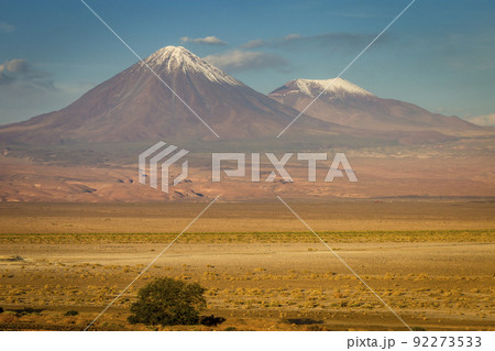Licancabur volcano in Atacama desert plateau, Chile, South America Licancabur volcano in Atacama desert plateau, Chile, South America 92273533