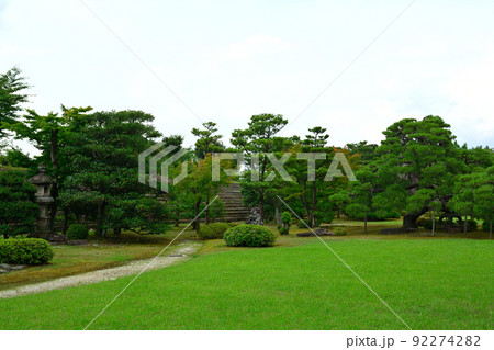 日本100名城・二条城　本丸庭園 92274282