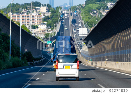 高速道路　走行イメージ 92274839