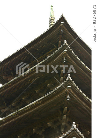 京都・東寺 92276971