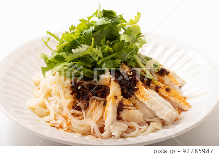 激辛よだれ鶏そうめん 激辛よだれ鶏そうめん 92285987