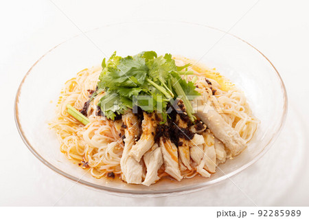 激辛よだれ鶏そうめん 激辛よだれ鶏そうめん 92285989