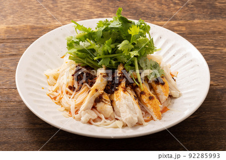 激辛よだれ鶏そうめん 激辛よだれ鶏そうめん 92285993