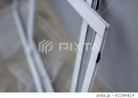 網戸の張替え DIY 洗い 網戸の張替え DIY 洗い 92294814