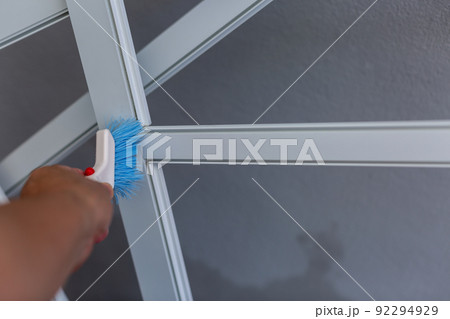 網戸の張替え　DIY　洗い 92294929