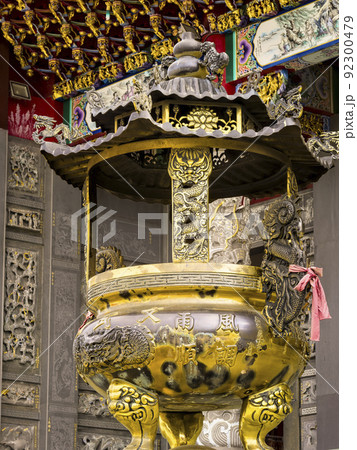 台湾・日月潭文武廟 / Sun Moon Lake Wen Wu Temple, TW 92300479