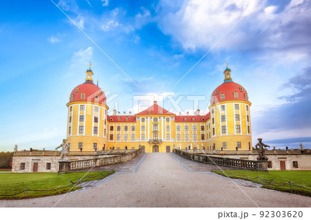 Stunning view of Moritzburg Castle near Dresden. 92303620