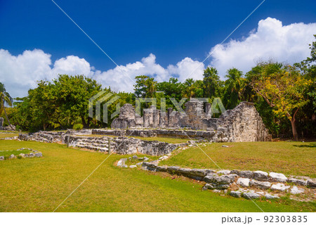 Ancient ruins of Maya in El Rey Archaeological Zone near Cancun, Yukatan, Mexico 92303835
