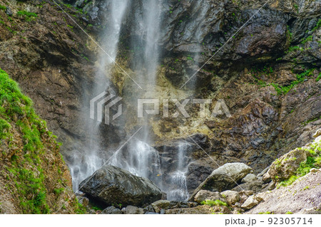 白山白川郷ホワイトロード「ふくべの大滝」 92305714