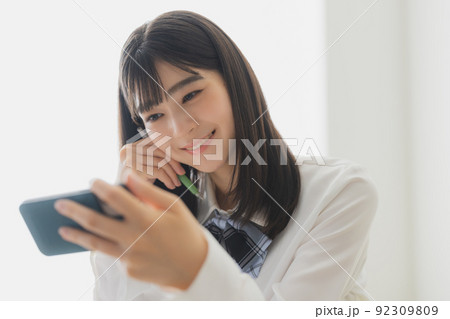 女子高生 受験勉強イメージ 女子高生 受験勉強イメージ 92309809