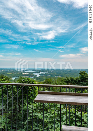 夏の17時頃の横山展望台 夏の17時頃の横山展望台 92313940