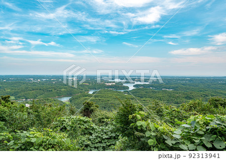 夏の17時頃の横山展望台 92313941