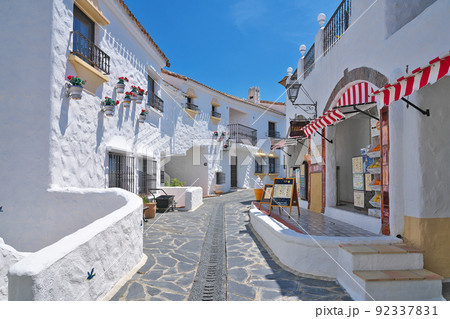 【志摩地中海村の街並み】 三重県志摩市浜島町迫子 92337831