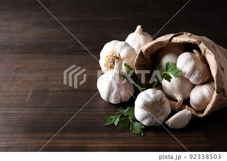 Concept of cooking with garlic, space for text Concept of cooking with garlic, space for text 92338503