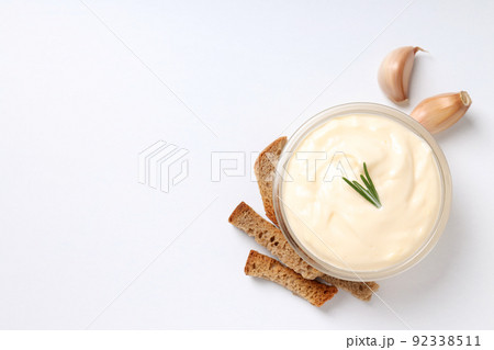 Concept of cooking garlic sauce, space for text Concept of cooking garlic sauce, space for text 92338511