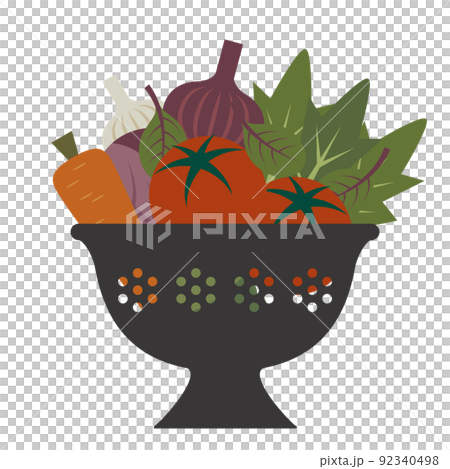 野菜と黒い水切りかご 92340498