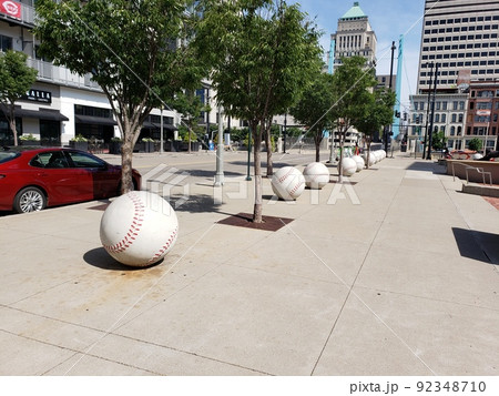 シンシナティのREDS球場にあるボールシンボル 92348710
