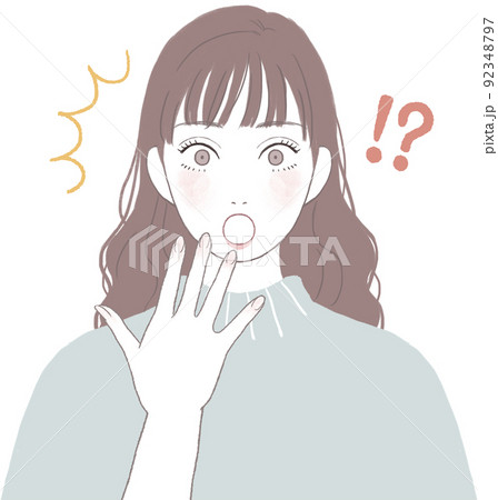 驚くロングヘアの可愛い女性 驚くロングヘアの可愛い女性 92348797