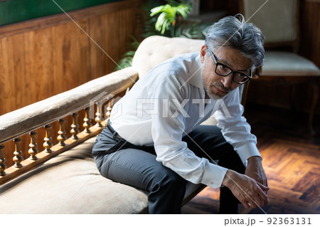 かっこいいシニア男性 かっこいいシニア男性 92363131