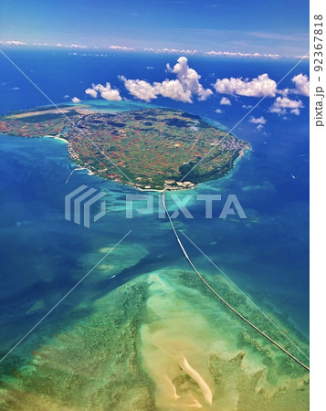 伊良部島・伊良部大橋 空撮 伊良部島・伊良部大橋 空撮 92367818