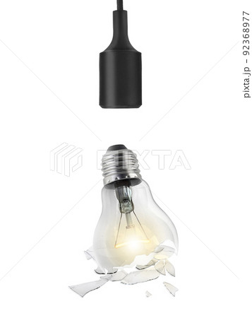 Broken bulb, isolated white background Broken bulb, isolated white background 92368977