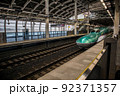 八戸駅とはやぶさ 92371357